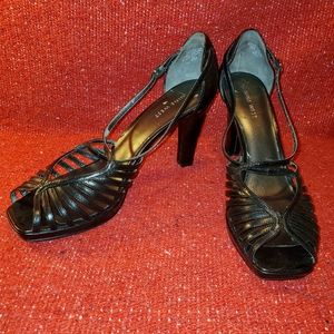 Nine West black genuine leather strappy cage Heeled sandal